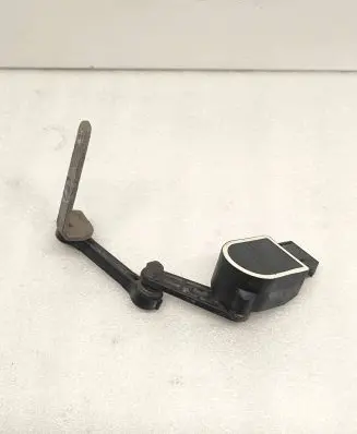 Mercedes-Benz GLS X166 Rear air suspension level height sensor A0045429918