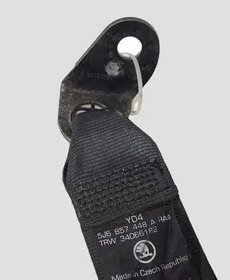 Skoda Fabia Mk2 (5J) Rear seatbelt 5J6857448 34066182