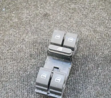 Volkswagen PASSAT B6 Electric window control switch 1K4959857A