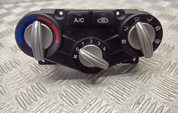 KIA Rio Interior fan control switch 97250-1GXXX