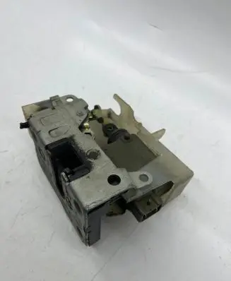 Renault Clio II Rear door lock A66GF30 9X20ZV