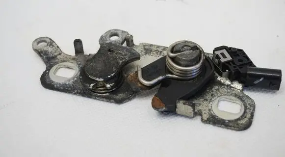 Citroen C4 III e-C4 Engine bonnet/hood lock/catch