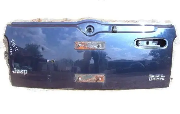 Jeep Cherokee III KJ Tailgate/trunk/boot lid