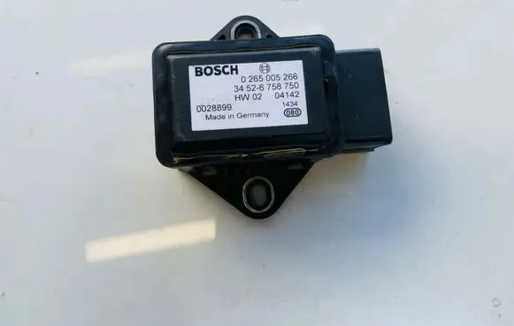 BMW 5 E60 E61 ESP acceleration yaw rate sensor 0265005266 3452-6758750