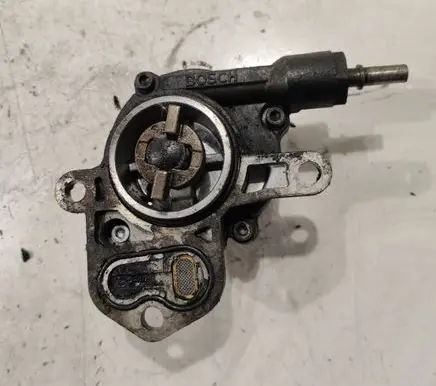 Citroen C5 Vacuum pump D143