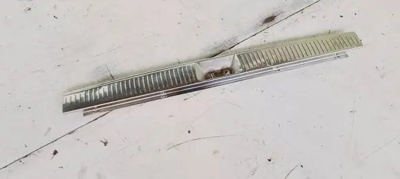 Mercedes-Benz E W210 Trunk/boot sill cover protection A2106981589