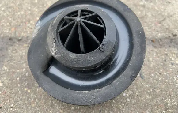 Audi Q7 4M Rear coil spring rubber mount 8W0512149A