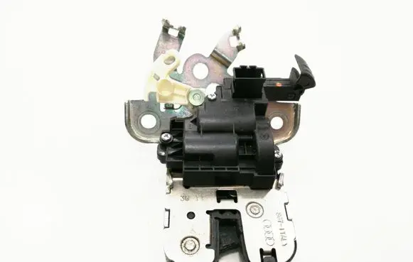 Audi Q5 SQ5 Tailgate/trunk/boot lock/catch/latch 8R0827505
