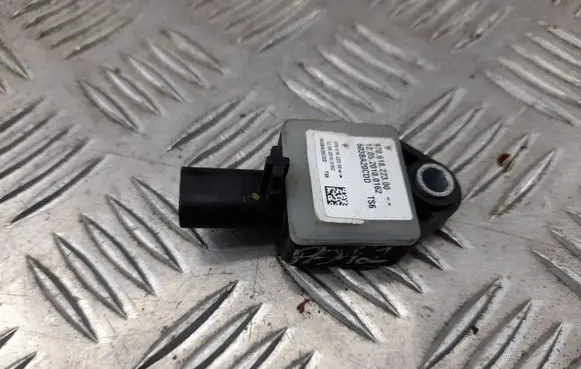 Porsche Panamera (970) Airbag deployment crash/impact sensor 97061822300