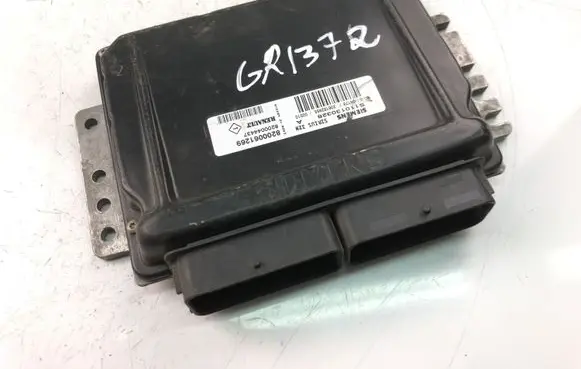 Renault Scenic I Engine control unit/module 8200061269