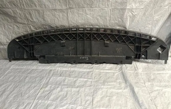 Renault Kangoo II Front bumper skid plate/under tray 8200501560