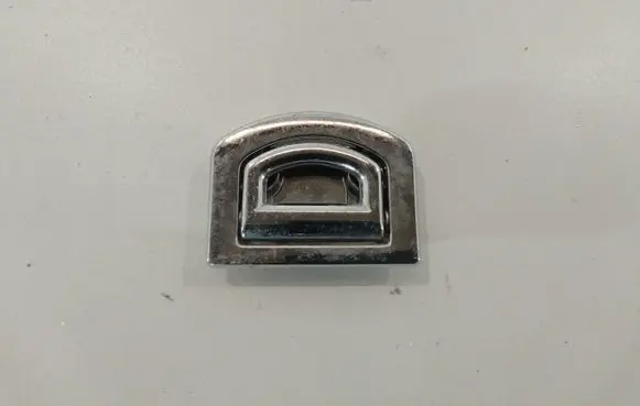 Volkswagen Golf VI Tie down hook / loop 1J0864203D