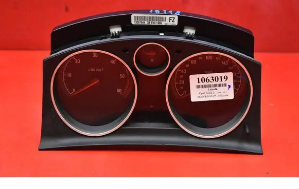Opel Astra H Speedometer (instrument cluster) 13267544