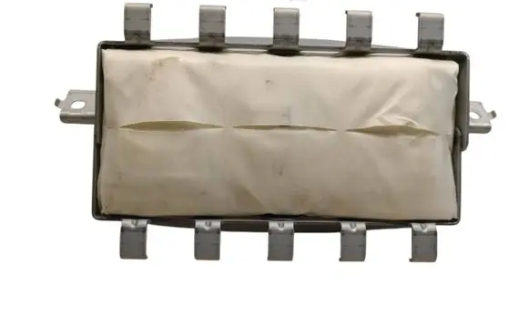 Nissan Leaf I (ZE0) Passenger airbag