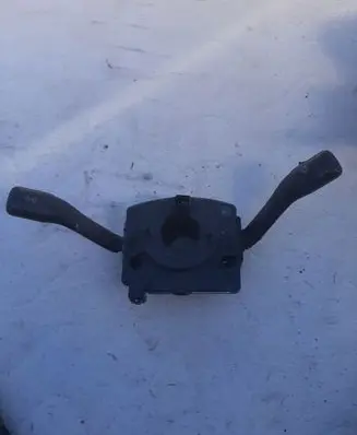 Volkswagen Golf IV Indicator stalk 4B0953503F
