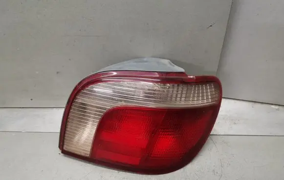 Toyota Yaris Rear/tail lights