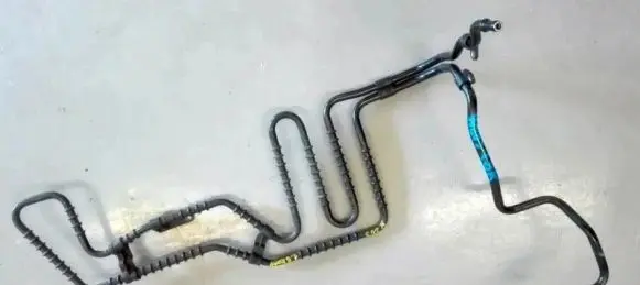 Mercedes-Benz C W203 Oil cooling pipe 