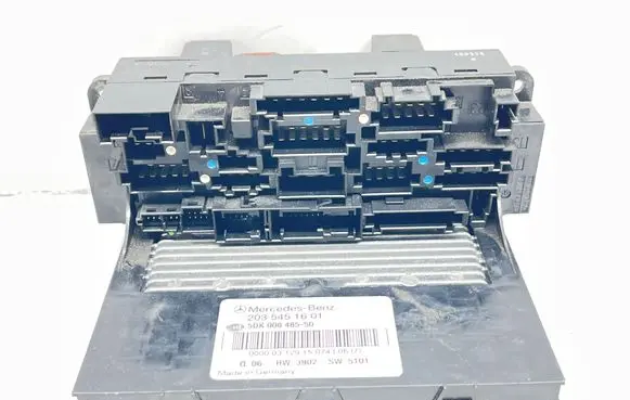 Mercedes-Benz C W203 Fuse box set 2035451601 5DK00848550