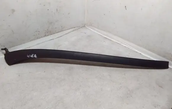 Seat Altea Windshield trim 5P0854542G 5P0854320D
