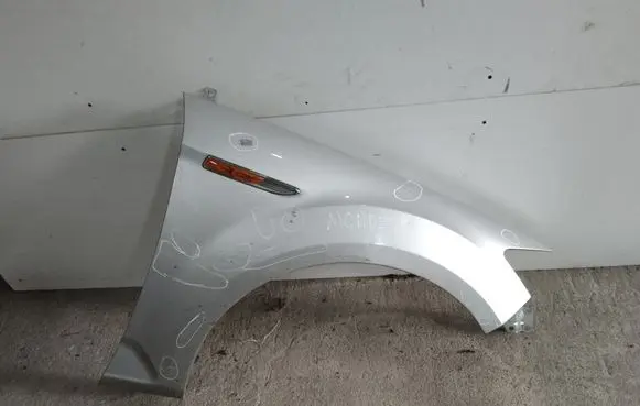 Ford Mondeo MK IV Fender