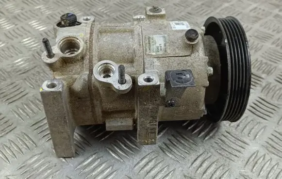 Hyundai Tucson LM Air conditioning (A/C) compressor (pump) F500NFFCA03