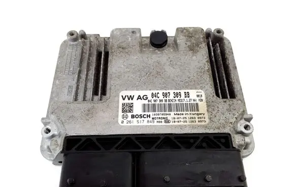 Skoda Fabia Mk3 (NJ) Engine control unit/module 04C907309BB