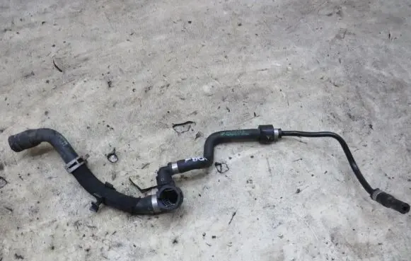 BMW 7 F01 F02 F03 F04 Engine coolant pipe/hose