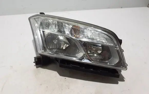Chevrolet Tracker Headlight/headlamp 42532763