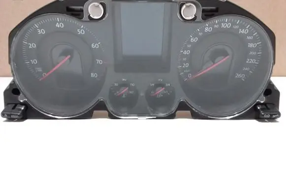 Volkswagen PASSAT B6 Speedometer (instrument cluster) 3C0920870P