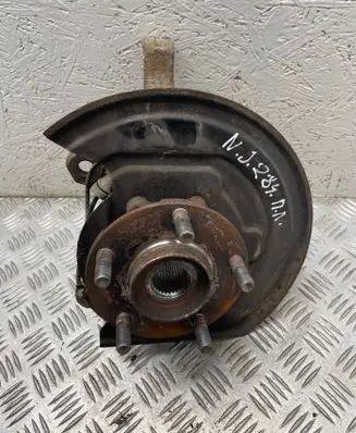 Front wheel hub