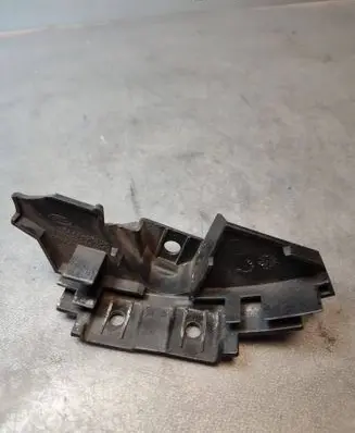 Other engine bay part
