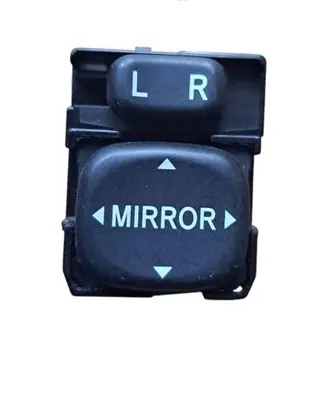 Toyota Avensis T250 Wing mirror switch 183574