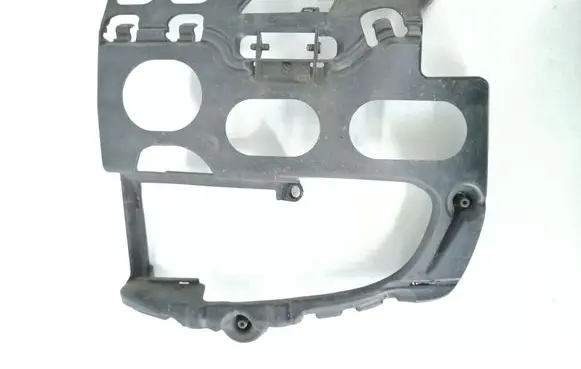 BMW 5 E60 E61 Front bumper mounting bracket 7178069