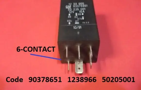 Opel Astra F Fuel pump relay 90378651 1238966