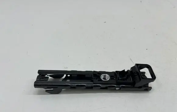 Audi Q5 SQ5 FY Seat belt adjustment rail 4M0857819