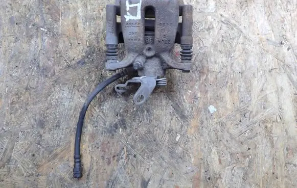 Skoda Octavia Mk3 (5E) Rear brake caliper