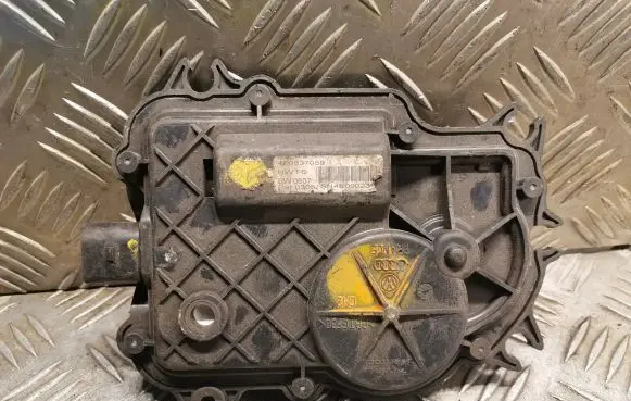 Audi A8 S8 D3 4E Rear door soft close latching motor 4E0837059