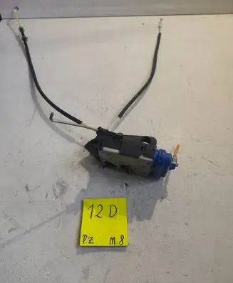 Audi A4 S4 B5 8D Rear door lock 48320429