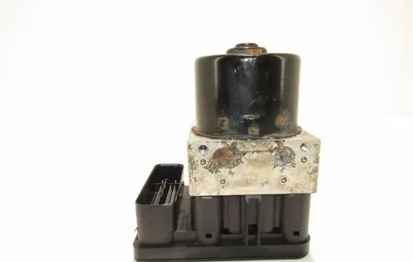 Skoda Octavia Mk1 (1U) ABS Pump 1C0907379K