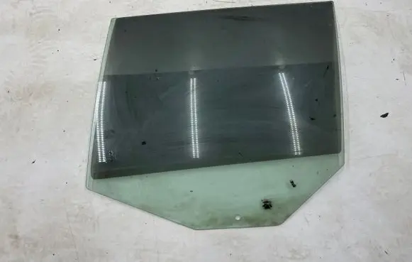 BMW 5 E60 E61 Front door window glass four-door 43R00049