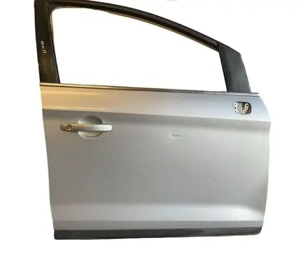 Ford Kuga I Front door