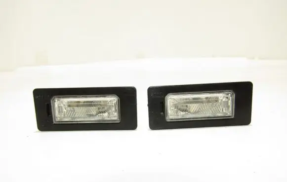 Audi A5 8T 8F Number plate light 8T0943021