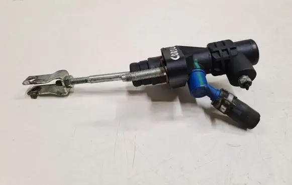 Toyota Corolla Verso AR10 Clutch master cylinder