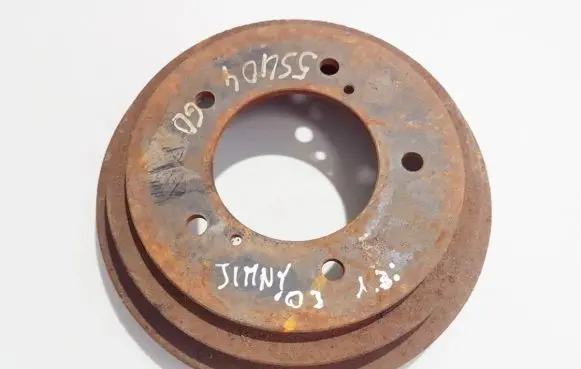 Suzuki Jimny Drum brake (rear) 