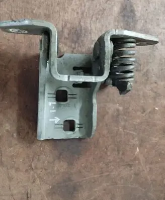 Front door upper hinge