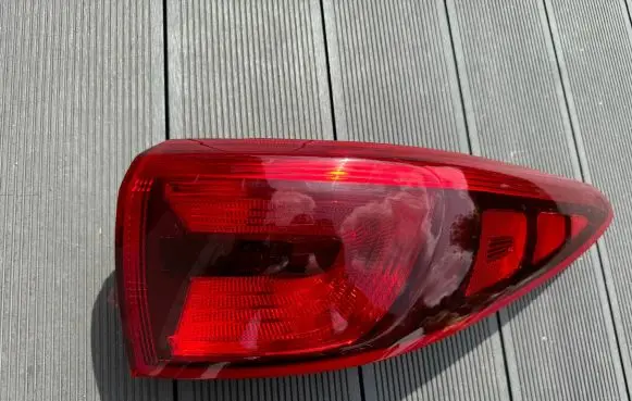 KIA Sportage Rear/tail lights 92402F10