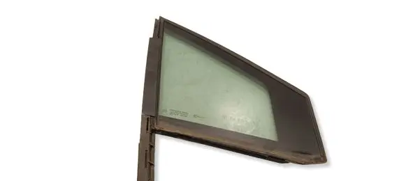Citroen C4 I Front door vent window glass four-door AS2