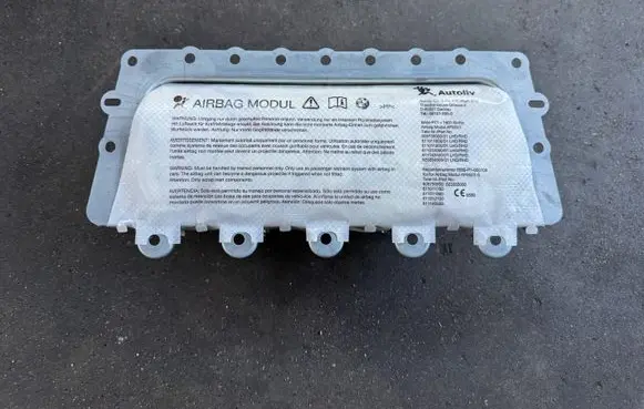 BMW 6 F12 F13 Passenger airbag 9273663
