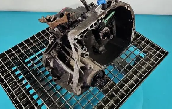 Renault Laguna II Manual 5 speed gearbox JR5008 IMPRK1601714