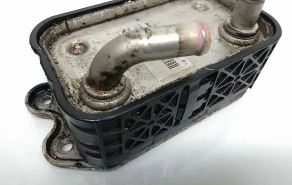 Volvo XC70 Gearbox / Transmission oil cooler 30751937